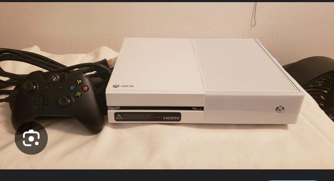 PLAYSTATION 4 GAME SYSTEM M/CUHZVR2 S/H0422022585763